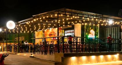 La RomanaDR SecludedJourney!