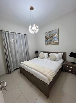 2 makuuhuonetta, Wi-Fi, vuodevaatteet