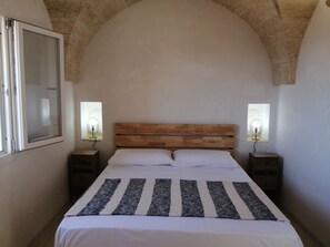 Fer et planche à repasser, Wi-Fi, draps fournis