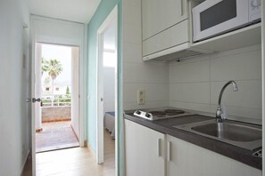 Interior - Fiesta Beach Apartments (Sant Llorenc des Cardassar)