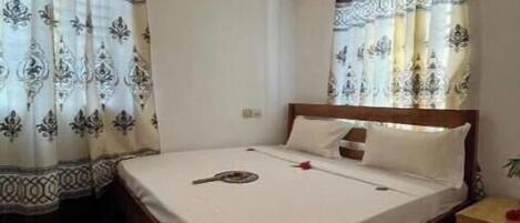 3 habitaciones, escritorio y wifi