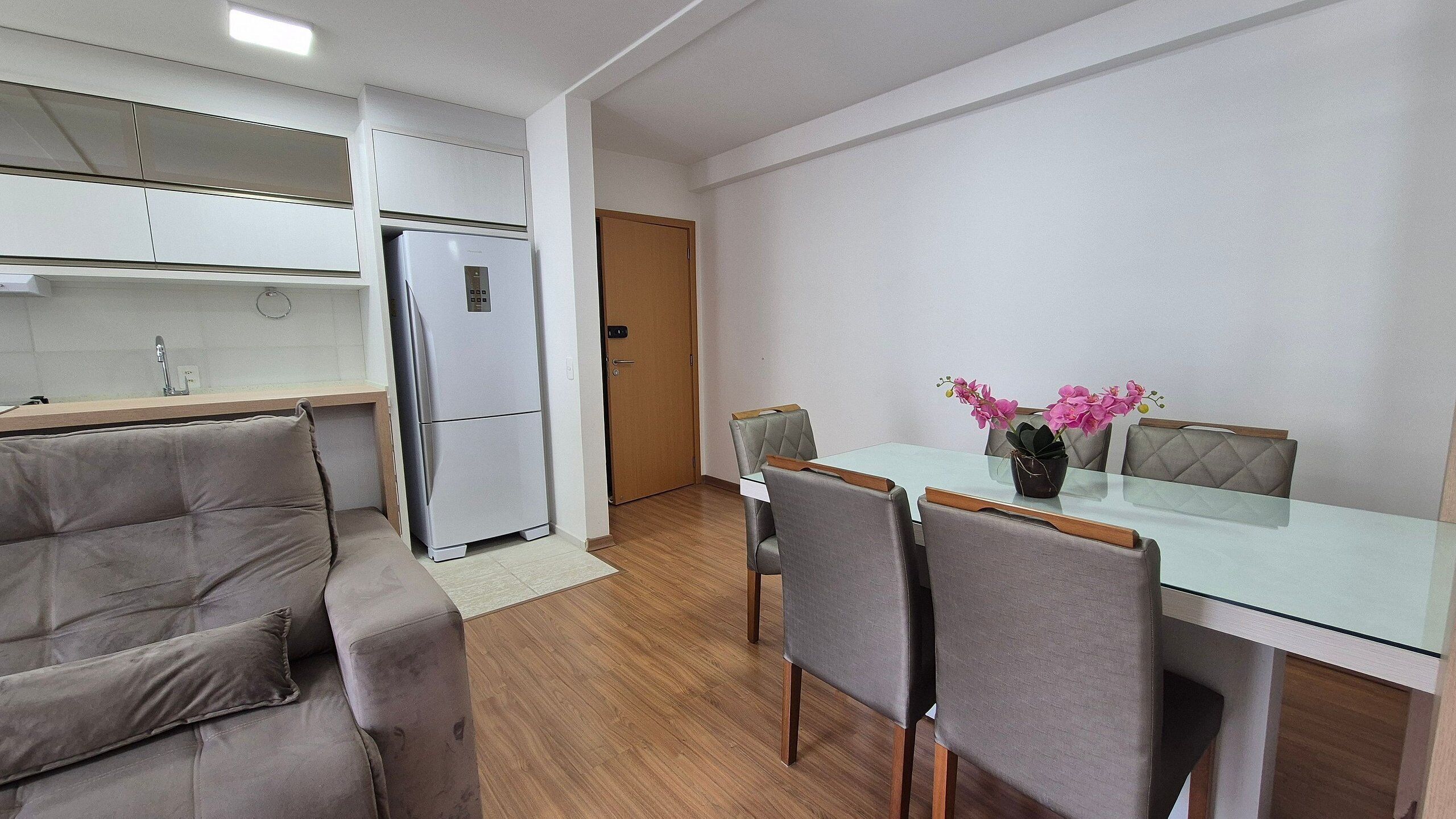 Apartemen Basic | Interior