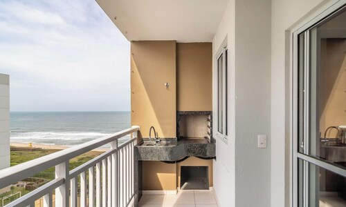 VAC - Beachfront Condo in Itajuba Beach
