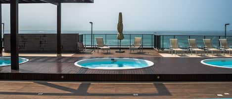 Basic Apartment | Pool | Outdoor pool