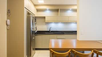 Basic Apartment | Private kitchen