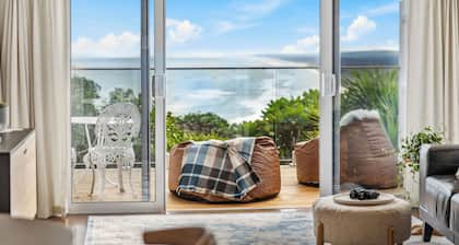 Waiata Manu Muriwai Birdsong Apartment Breathtaking Views!