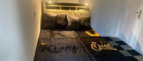 2 bedrooms, iron/ironing board, travel crib, free WiFi