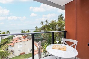 Leilighet | Utendørsservering