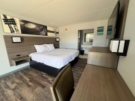 Ropa de cama de alta calidad y escritorio 