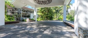 Seascape Holidays at Ramada Resort Studio Room