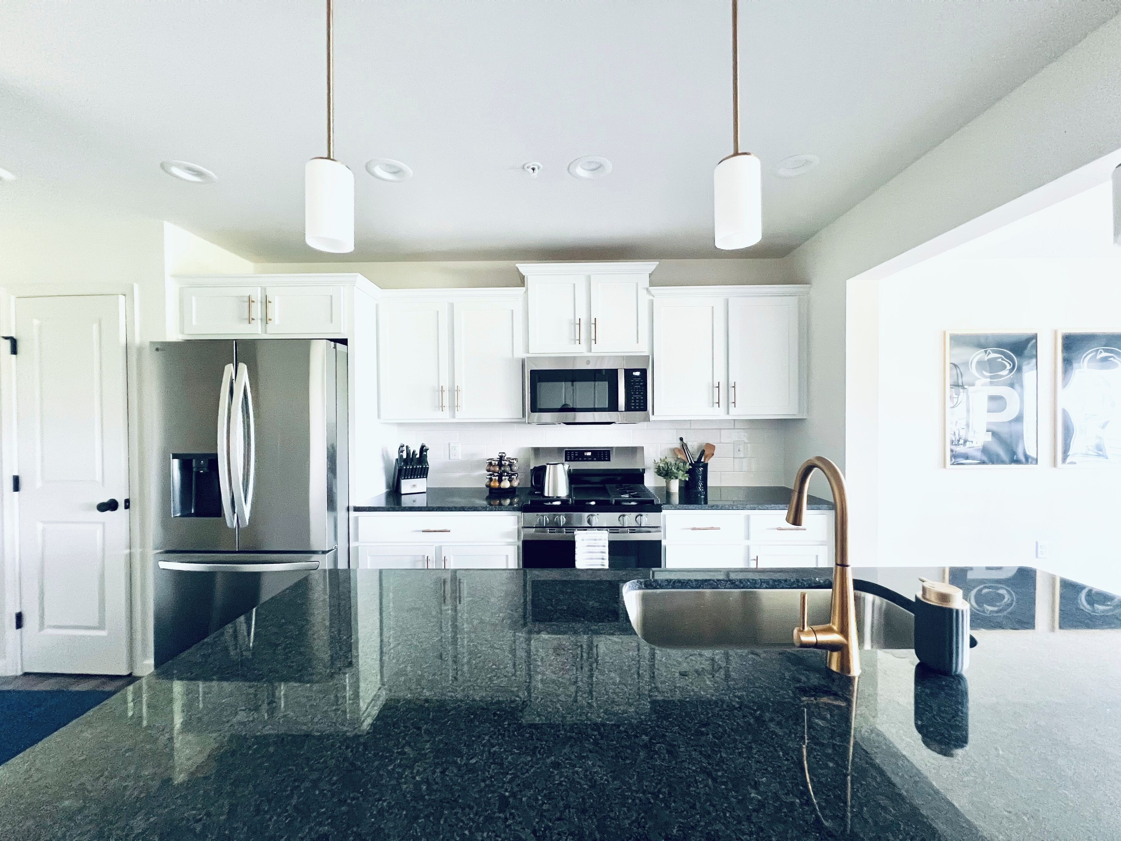 電子レンジ、オーブン、コンロ、食器洗い機