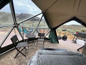 1 camera, Wi-Fi, lenzuola