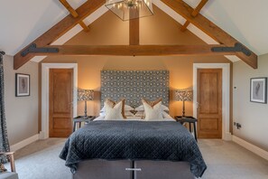 6 bedrooms, Internet