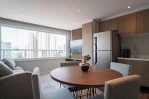 Dining - Cozy Apartment 5 minutes from Allianz Parque (Água Branca São Paulo)