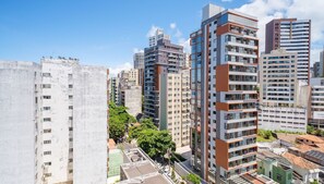 Basic Studio | Exterior - Units in Building With Swimming Pool in Barra-ssa - EUB (Salvador)