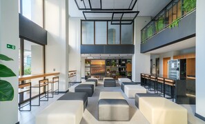 Dining - Units in Building With Swimming Pool in Barra-ssa - EUB (Salvador)