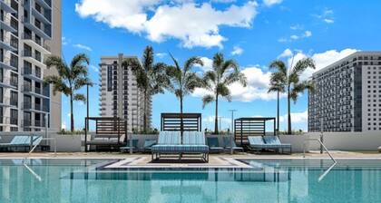 Cozy & Modern Studio for Business or Leisure