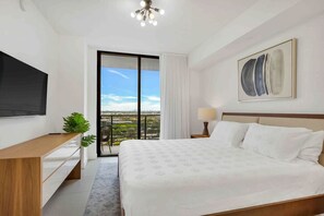 1 makuuhuone, työpöytä, silitysrauta/-lauta, vauvan matkasänky