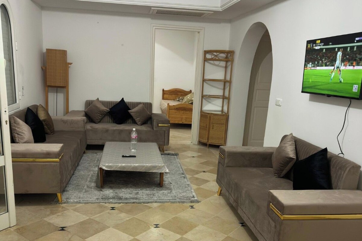 Family Apartment, Courtyard View | Bathroom | Combined shower/tub, towels, soap, shampoo