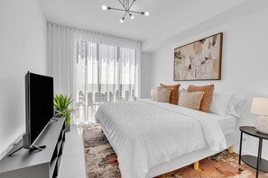 Una scrivania, ferro/asse da stiro, Wi-Fi, lenzuola