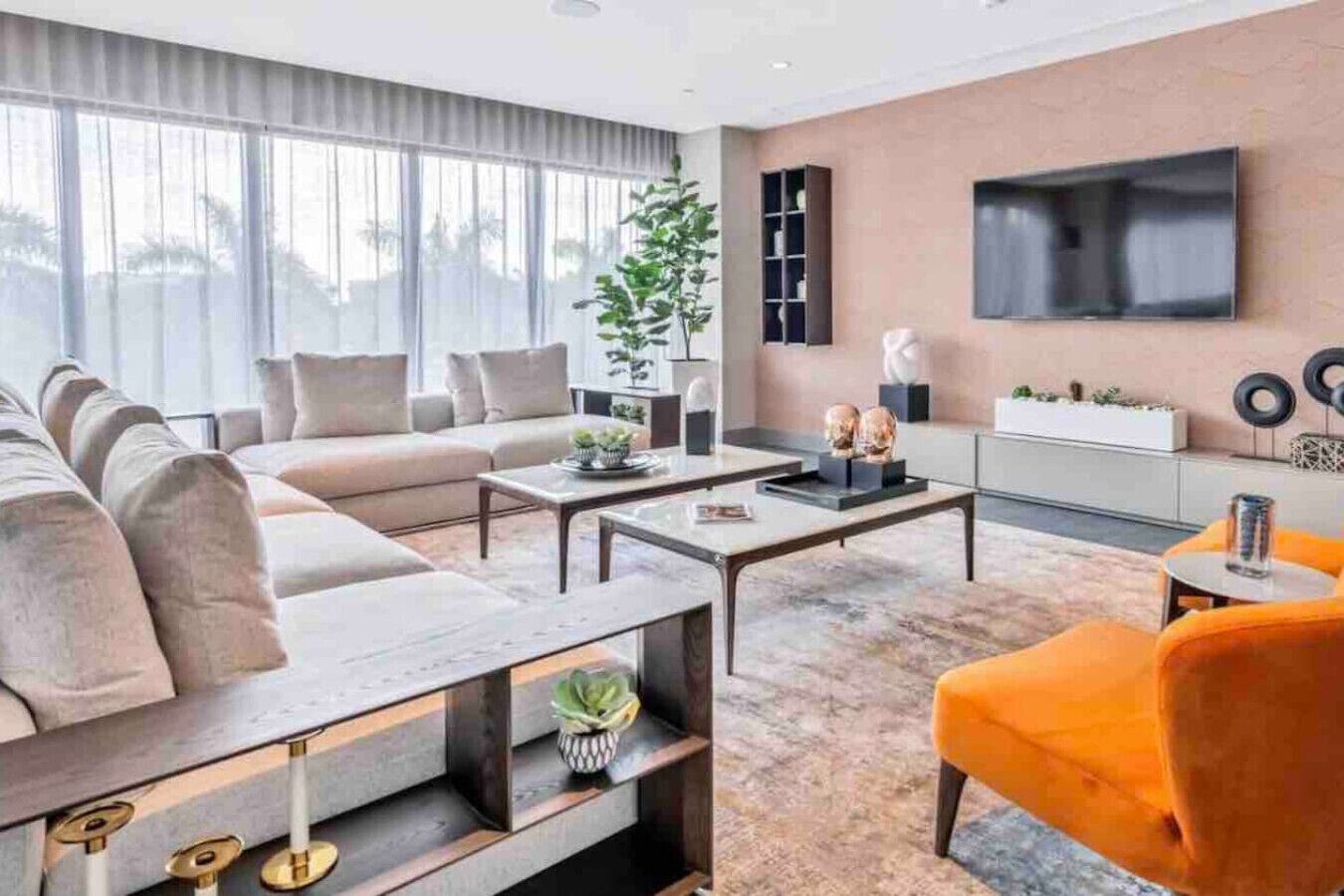 Stylish 1br With Balcony | Heart Of Downtown Doral - Doral, FL