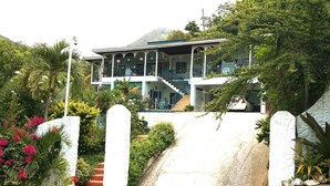 Exterior - BUENA VISTA | Views•Pool•Location•Wellness•Nature (Port of Spain)