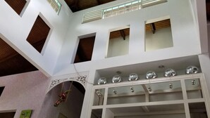 Interior - BUENA VISTA | Views•Pool•Location•Wellness•Nature (Port of Spain)