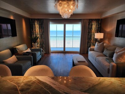 Solara Penthouse at Vacation Villas Luxury Beachfront Escape with Great Views