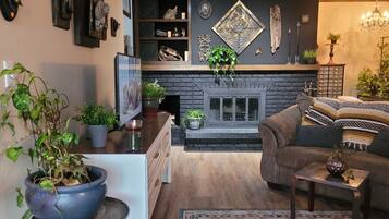 TV connectée, cheminée