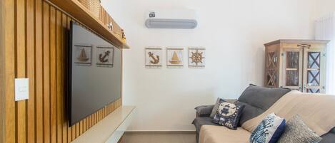 Basic Villa | Living area | TV