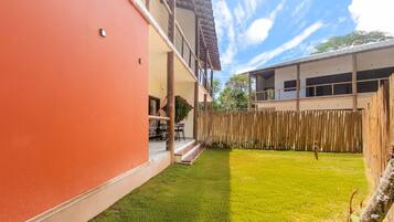 Basic Apartment | Teres/patio