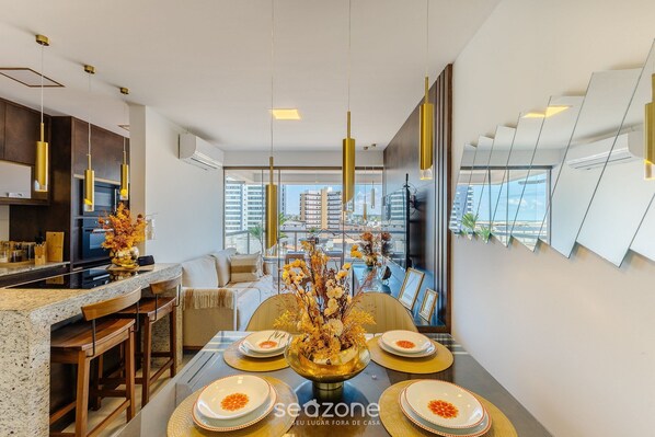 تناول الطعام