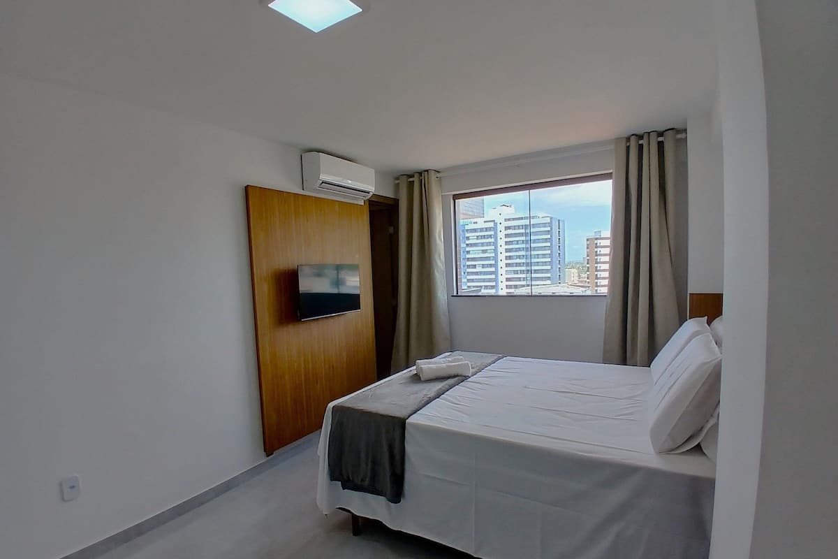 2 bedrooms