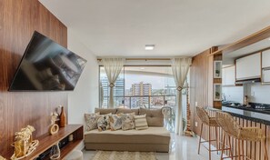 Basic Apartment | Living area