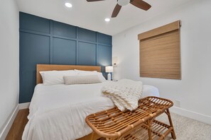 1 chambre, fer et planche à repasser, Wi-Fi, literie fournie