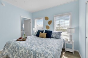 2 chambres, fer et planche à repasser, Wi-Fi, draps fournis