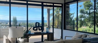 Spacious 5-bedroom house in amazing Mayagüez with amazing ocean views!