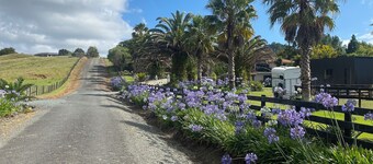 Charming 3-bedroom cottage in Whangarei with WiFi, AC