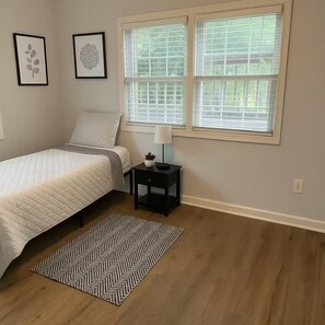 3 bedrooms, WiFi, bed sheets
