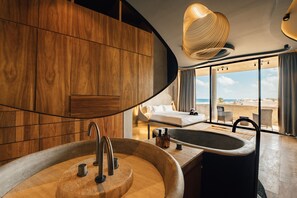 3 Schlafzimmer, Schreibtisch, Bügeleisen/Bügelbrett, kostenloses WLAN