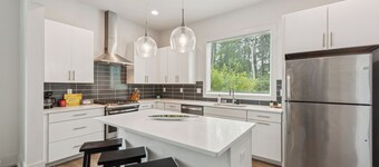 Upscale Charlotte 3BR Getaway