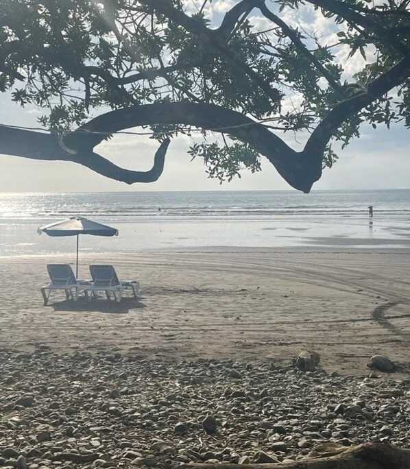 Beach nearby, beach towels