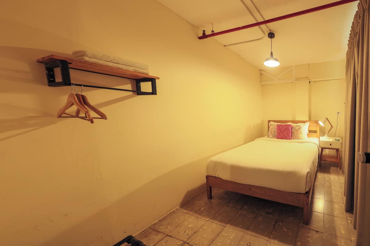 Basic Double Room, 1 Double Bed | In-room safe, free WiFi