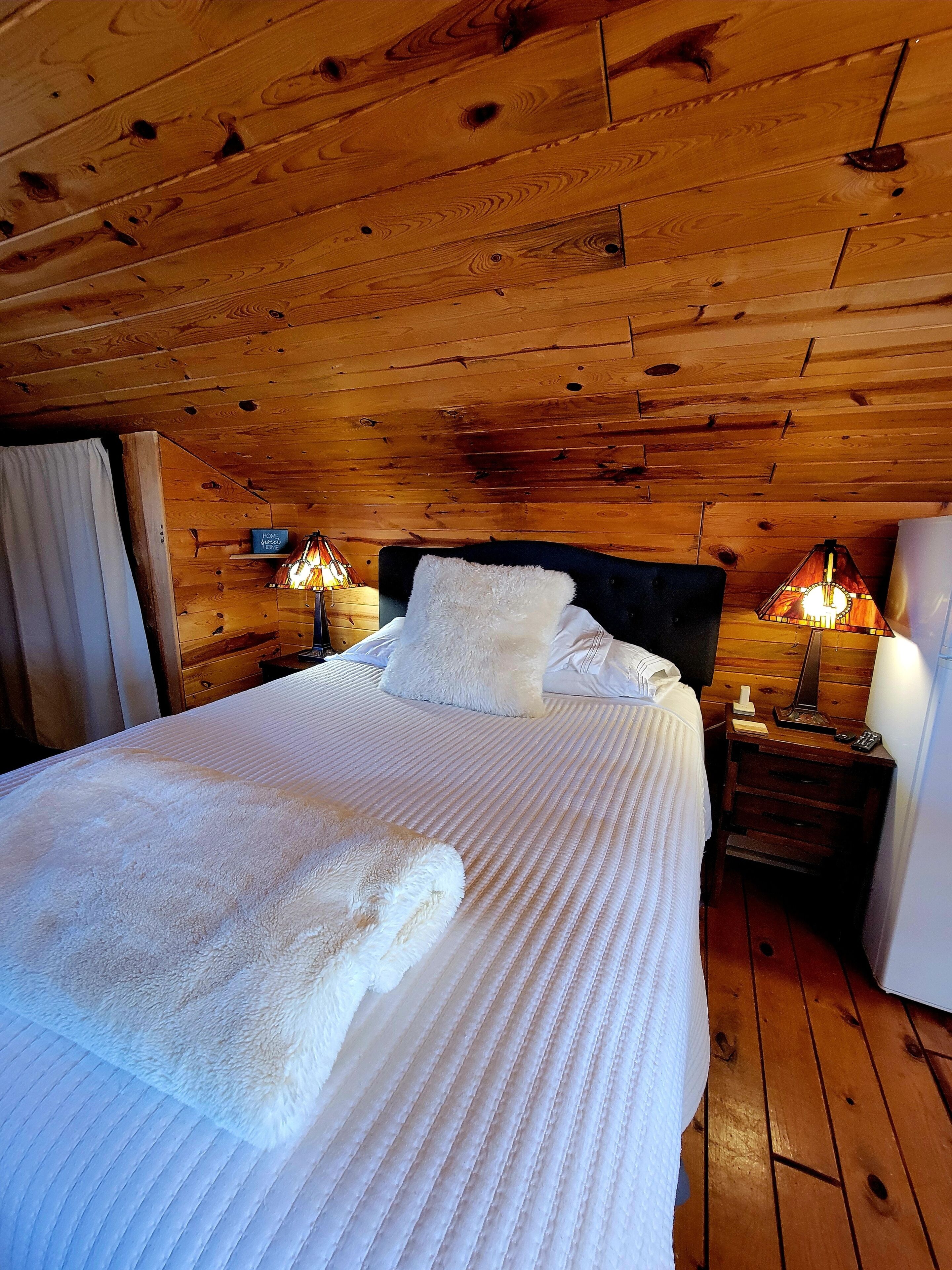 1 habitación, tabla de planchar con plancha, wifi gratis y ropa de cama 