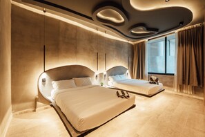 3 bedrooms, desk, iron/ironing board, WiFi