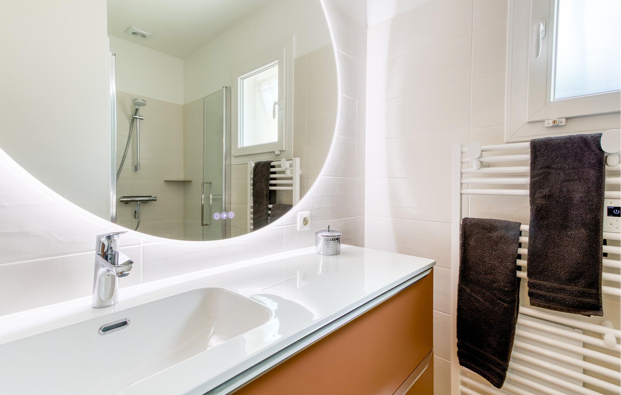 Shower, hair dryer