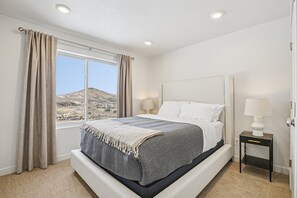 3 Schlafzimmer, Bügeleisen/Bügelbrett, kostenloses WLAN, Bettwäsche