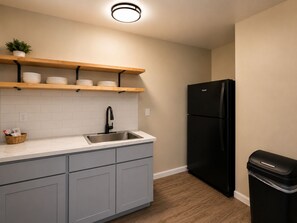 Interior - Comfy & Pet Friendly Stay Near Cooperstown w/Kitchen (East Springfield)