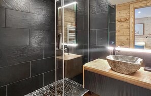 Dusche, Haartrockner