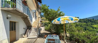 Belle maison à Sovramonte avec WiFi